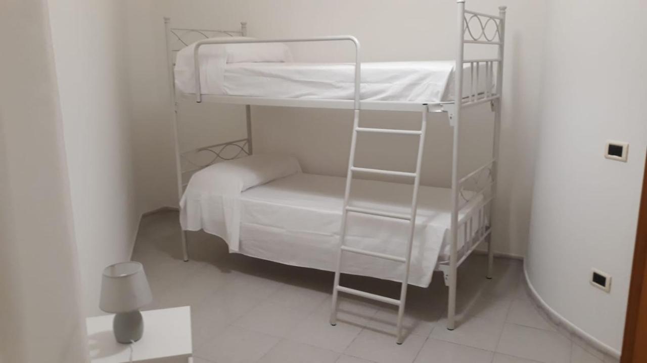 La Casa Al Mare Corallo Verde Монтеджордано Екстериор снимка